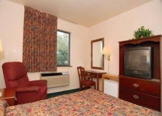 Howard Johnson Inn Nicholasville/Lexington Ngoại thất bức ảnh